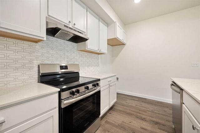 9 N State Street, Edmond, OK 73003