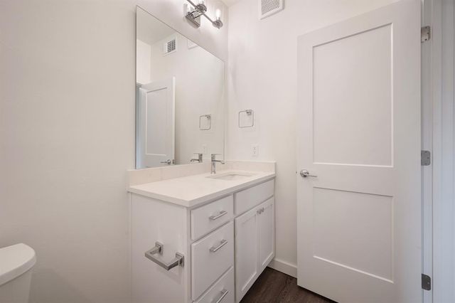 9 N State Street, Edmond, OK 73003