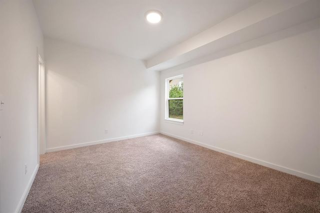 9 N State Street, Edmond, OK 73003