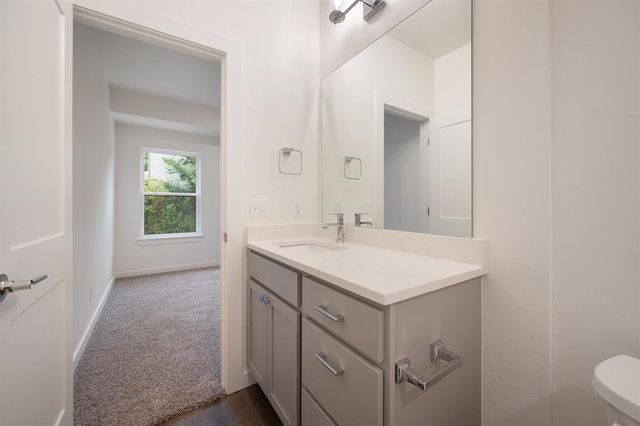 9 N State Street, Edmond, OK 73003