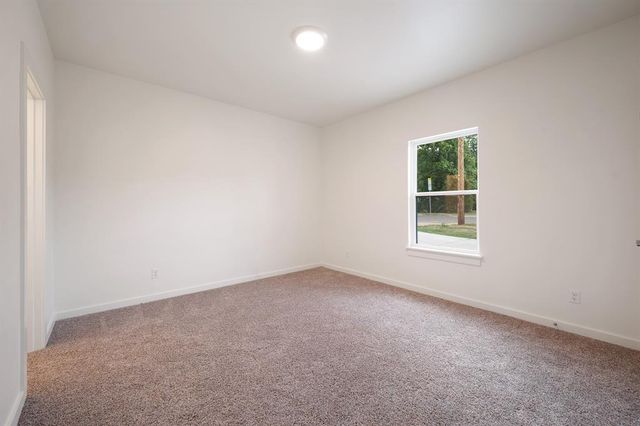 9 N State Street, Edmond, OK 73003