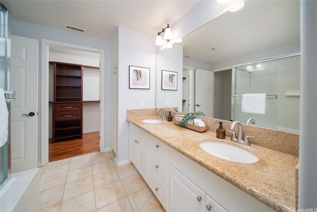 520 Lunalilo Home Road 6319, Honolulu, HI 96825