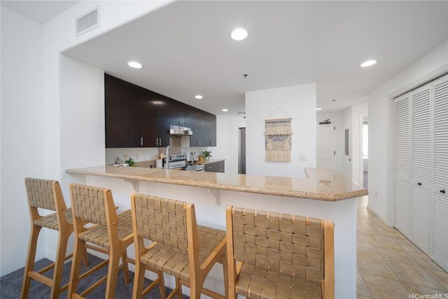 520 Lunalilo Home Road 6319, Honolulu, HI 96825
