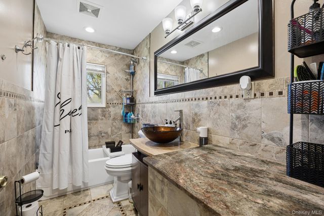 336 W 23rd Street, Deer Park, NY 11729