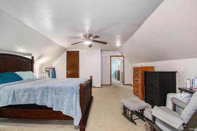 317 E Waterford Street, Wakarusa, IN 46573