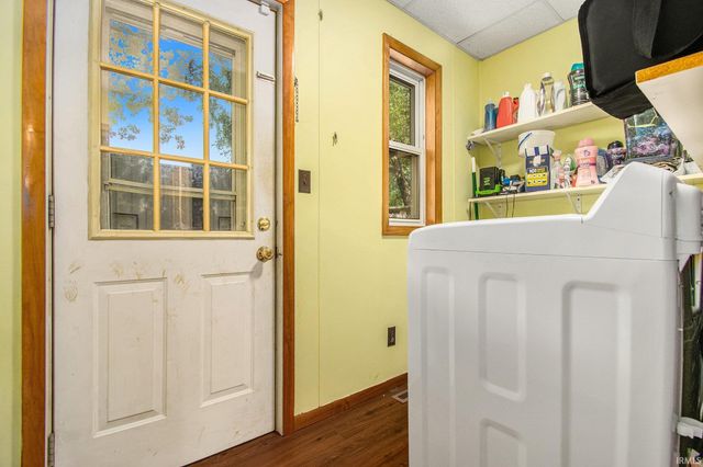 317 E Waterford Street, Wakarusa, IN 46573