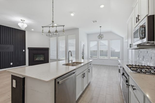 700 Pistachio Parkway, Forney, TX 75126