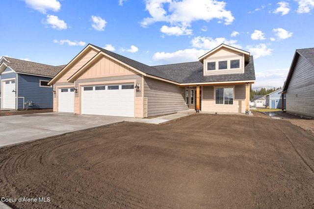 8989 W Swather AVE, Rathdrum, ID 83858