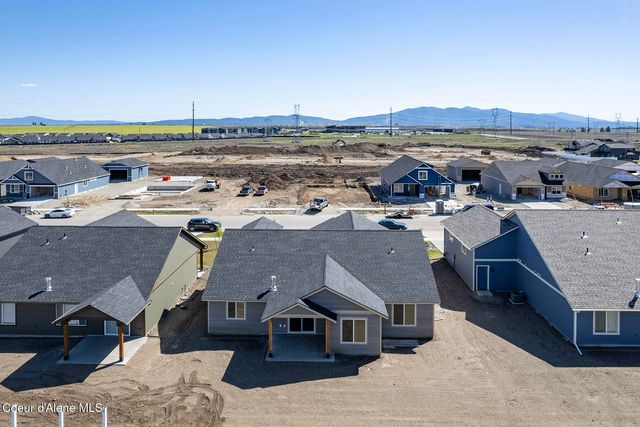 8989 W Swather AVE, Rathdrum, ID 83858