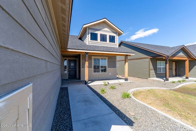 8989 W Swather AVE, Rathdrum, ID 83858