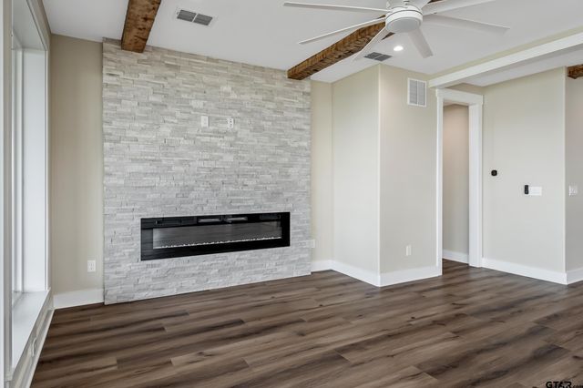 22107 Bluewater, Chandler, TX 75758