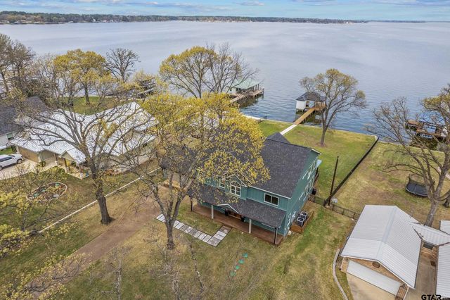 22107 Bluewater, Chandler, TX 75758