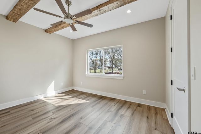 22107 Bluewater, Chandler, TX 75758