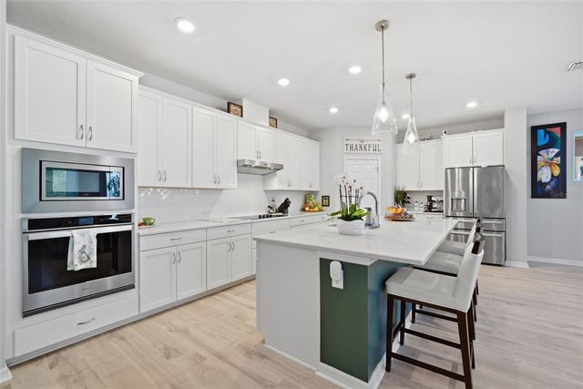 31477 WESTBURY ESTATES AVENUE, Wesley Chapel, FL 33545