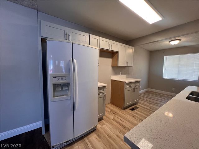 5901 Idle Avenue, Las Vegas, NV 89107