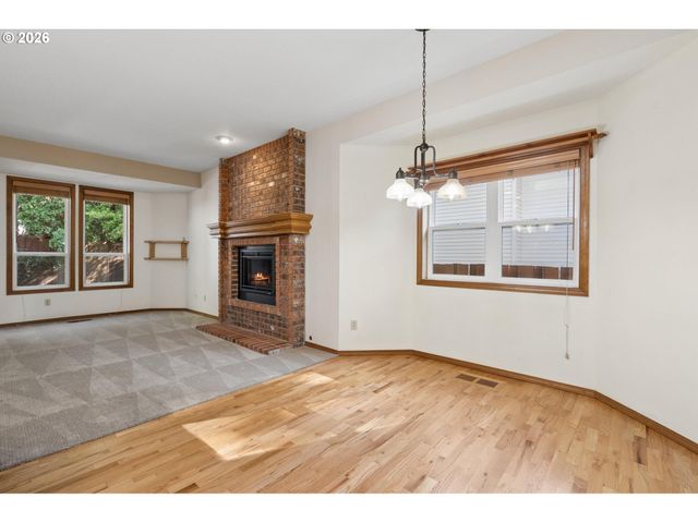 13935 Sw WEIR Rd, Beaverton, OR 97008