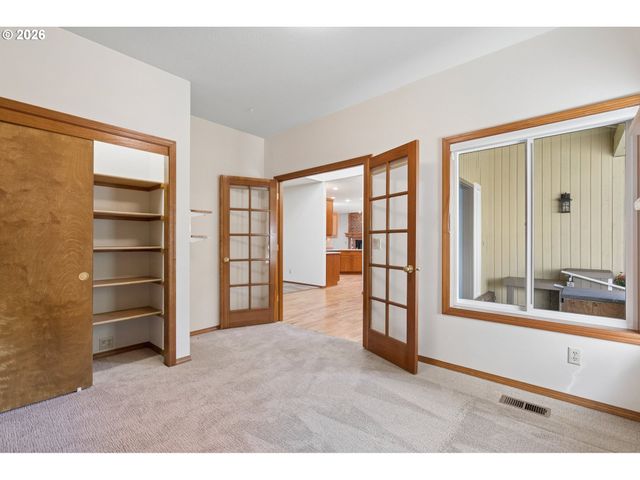 13935 Sw WEIR Rd, Beaverton, OR 97008
