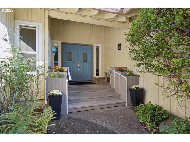 13935 Sw WEIR Rd, Beaverton, OR 97008