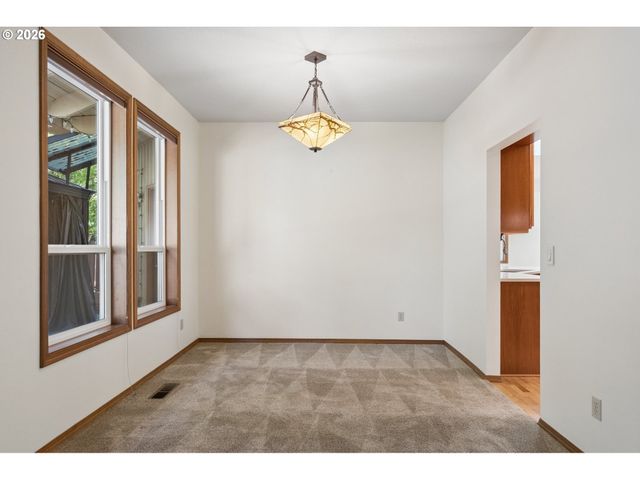 13935 Sw WEIR Rd, Beaverton, OR 97008
