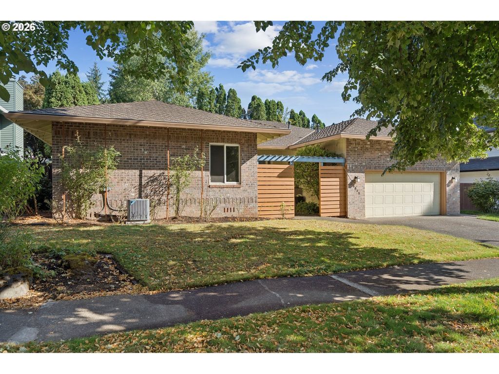 13935 Sw WEIR Rd, Beaverton, OR 97008