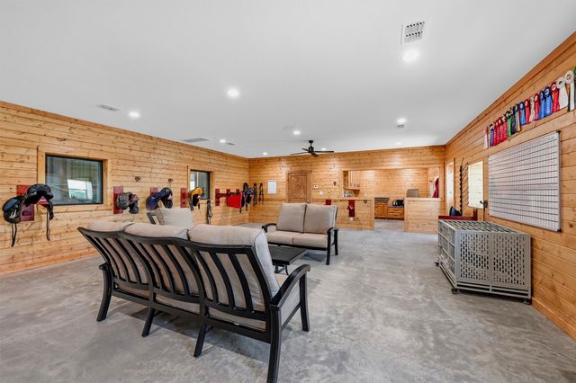 10531 Cole Road, Pilot Point, TX 76258