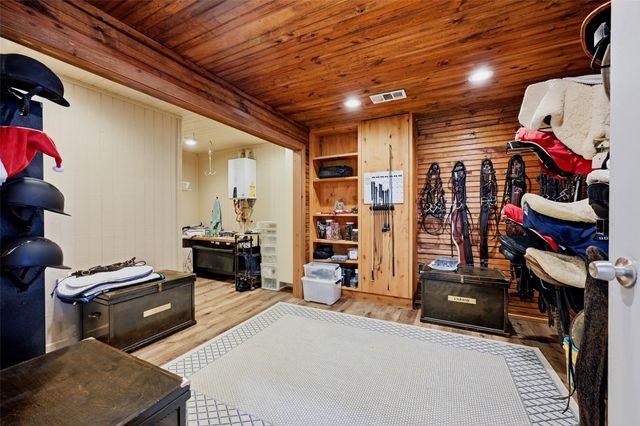 10531 Cole Road, Pilot Point, TX 76258