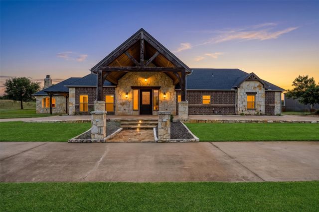 10531 Cole Road, Pilot Point, TX 76258