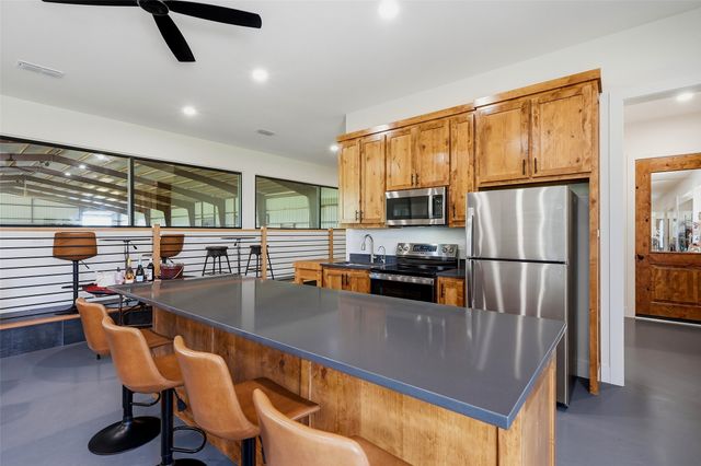 10531 Cole Road, Pilot Point, TX 76258