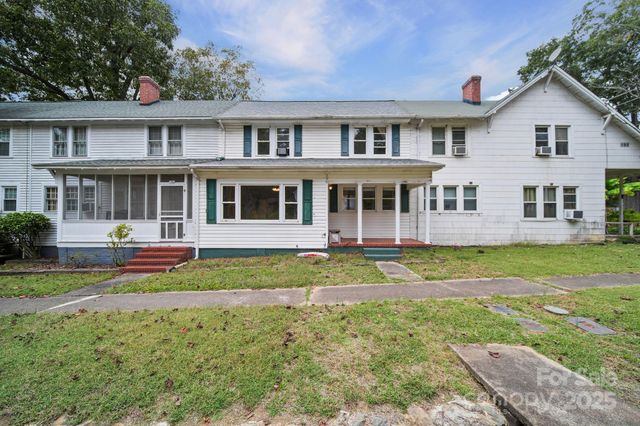 196 Spruce Street, Badin, NC 28009