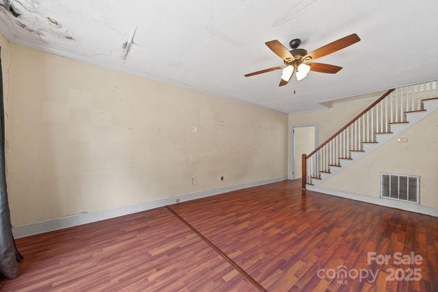 196 Spruce Street, Badin, NC 28009