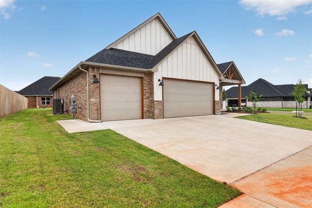 10401 SW 50th Street, Mustang, OK 73064