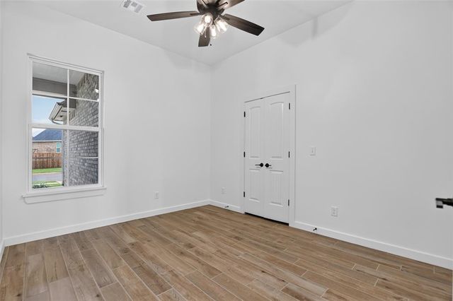 10401 SW 50th Street, Mustang, OK 73064