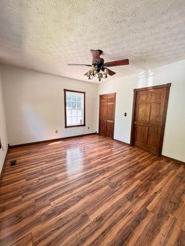 143 Salt River Road, Danville, KY 40422