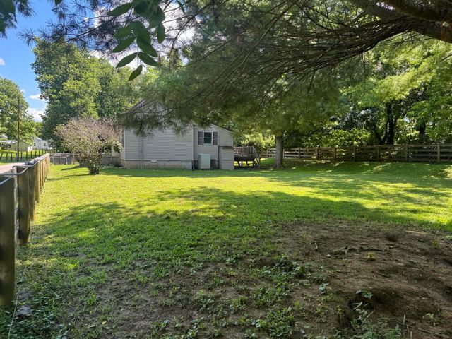 143 Salt River Road, Danville, KY 40422