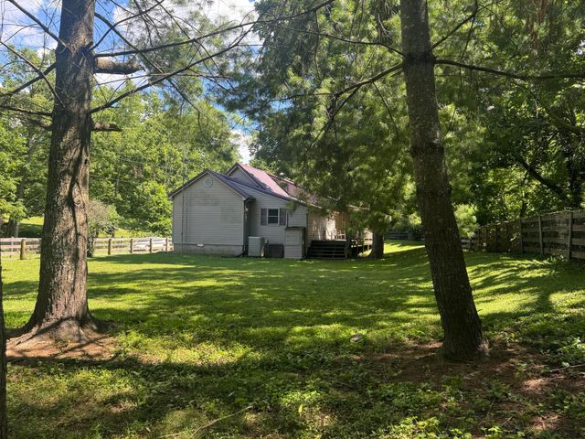 143 Salt River Road, Danville, KY 40422