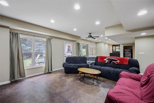 22 Brightwater Court, Dallas, GA 30157