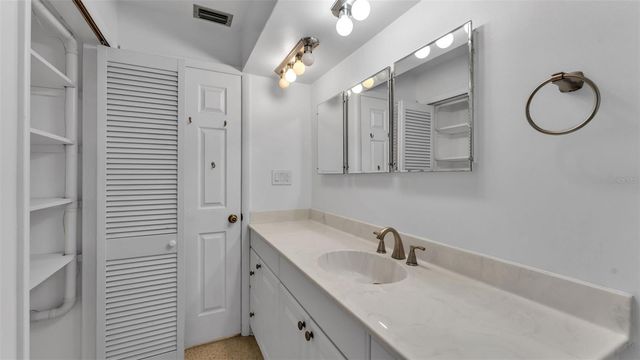 2352 RUTLAND LANE, Clearwater, FL 33763