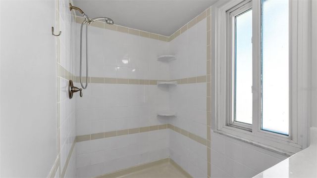 2352 RUTLAND LANE, Clearwater, FL 33763