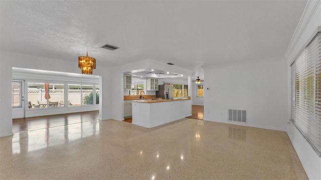 2352 RUTLAND LANE, Clearwater, FL 33763