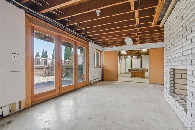 4750 W Ellsworth Road, Ann Arbor, MI 48103