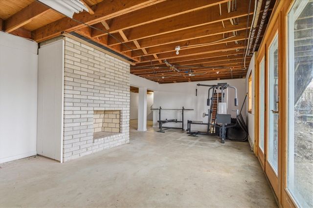 4750 W Ellsworth Road, Ann Arbor, MI 48103