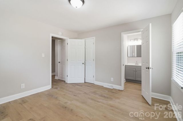 4800 Westridge Drive, Charlotte, NC 28208