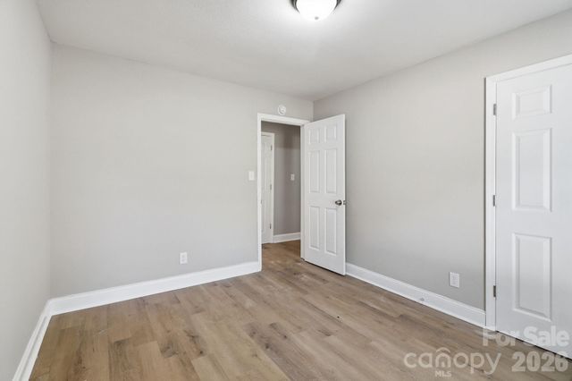 4800 Westridge Drive, Charlotte, NC 28208