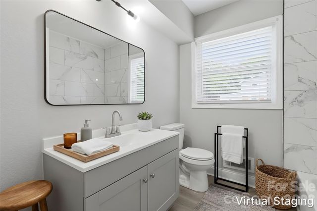 4800 Westridge Drive, Charlotte, NC 28208