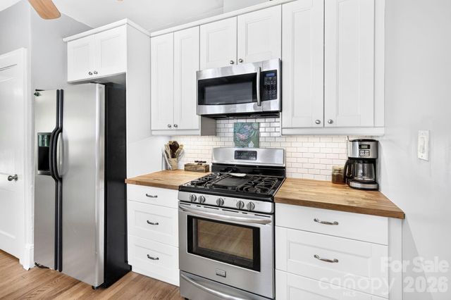 15 Westgate Road, Asheville, NC 28806