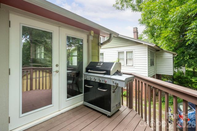 15 Westgate Road, Asheville, NC 28806