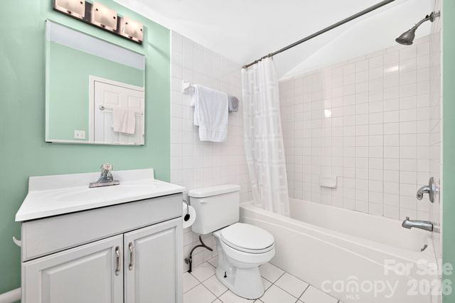 15 Westgate Road, Asheville, NC 28806