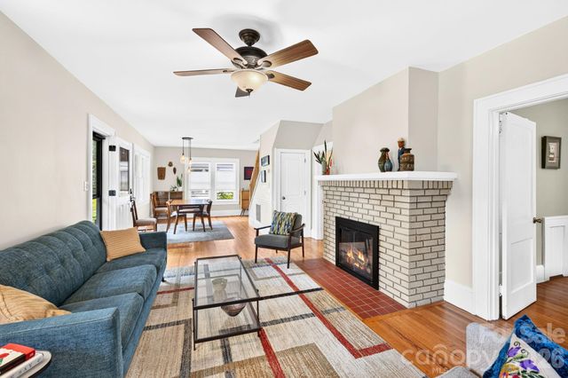 15 Westgate Road, Asheville, NC 28806