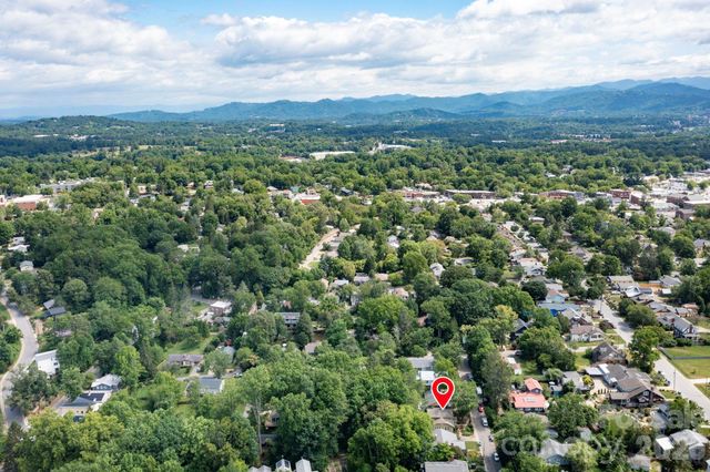 15 Westgate Road, Asheville, NC 28806