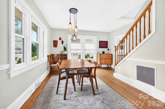 15 Westgate Road, Asheville, NC 28806
